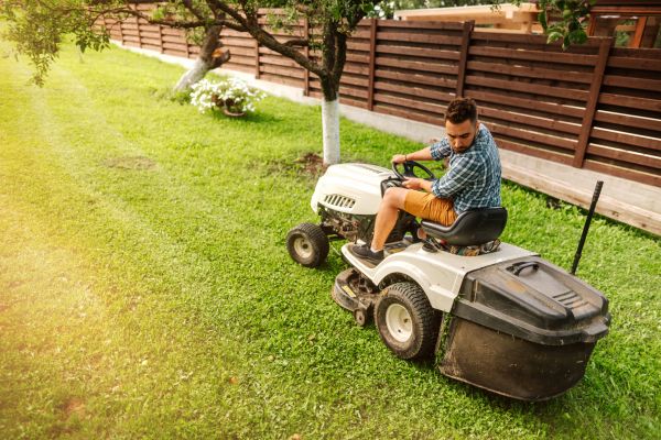 Industrial Lawn Mowing in Poulsbo